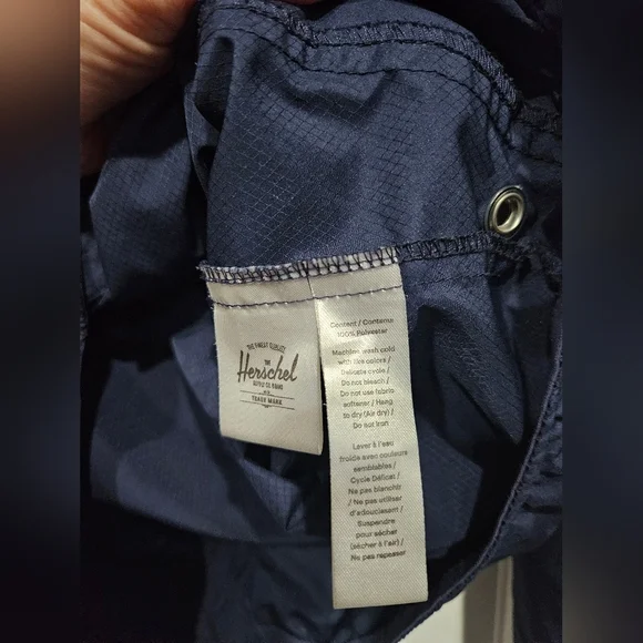 Men's Herschel Voyage Wind Breaker Navy Blue Jacket. Size Medium. - Picture 6 of 10